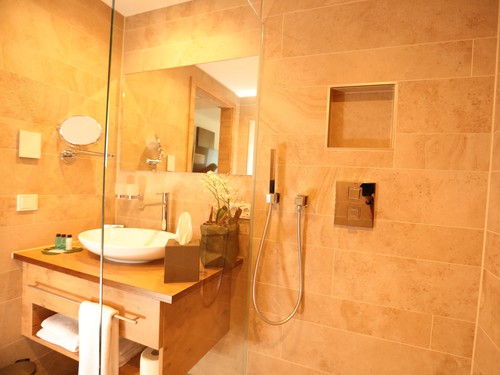 PETERS Hotel &amp; Spa