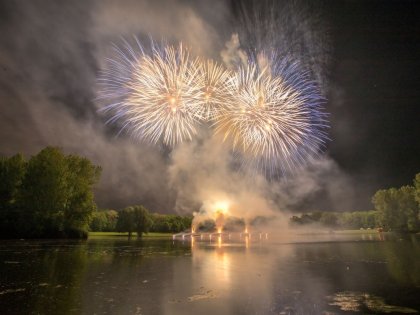 Silvester in der Naherholung Jägersburg mit großem Seefeuerwerk 5 Tage / 4 Nächte 