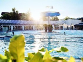 Erholsame Auszeit im Thermenparadies 2