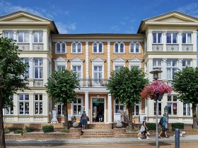 Magische Momente zum Jahreswechsel mit Gala-Buffet, Livemusik & Tanz