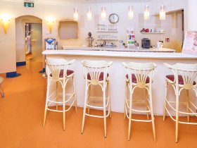 Magische Momente zum Jahreswechsel mit Gala-Buffet, Livemusik & Tanz