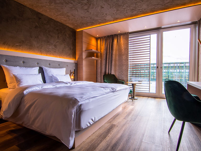 Doppelzimmer mit Balkon
