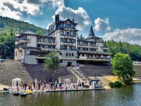 Romantik Wellnessurlaub für zwei Personen im Retro Riverside Wellness Resort| 4 Tage  
