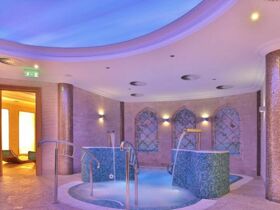 Romantik Wellnessurlaub für zwei Personen im Retro Riverside Wellness Resort| 4 Tage  