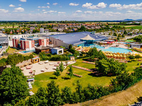 Genussurlaub für alle Sinne in der Therme Laa inkl. Poysecco & 5-Gang Kulinarik
