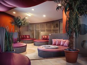 Genussurlaub für alle Sinne in der Therme Laa inkl. Poysecco & 5-Gang Kulinarik