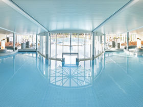 Genussurlaub für alle Sinne in der Therme Laa inkl. Poysecco & 5-Gang Kulinarik