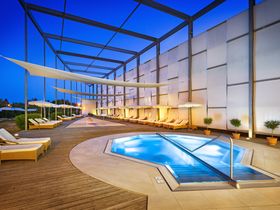 Genussurlaub für alle Sinne in der Therme Laa inkl. Poysecco & 5-Gang Kulinarik