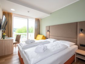 Bed & Breakfast - 1. Reihe fußfrei am Wörthersee  | 2 Nächte 