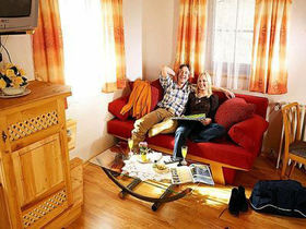 Familien-Auszeit am Badesee – 3 Nächte voller Sommerfreude