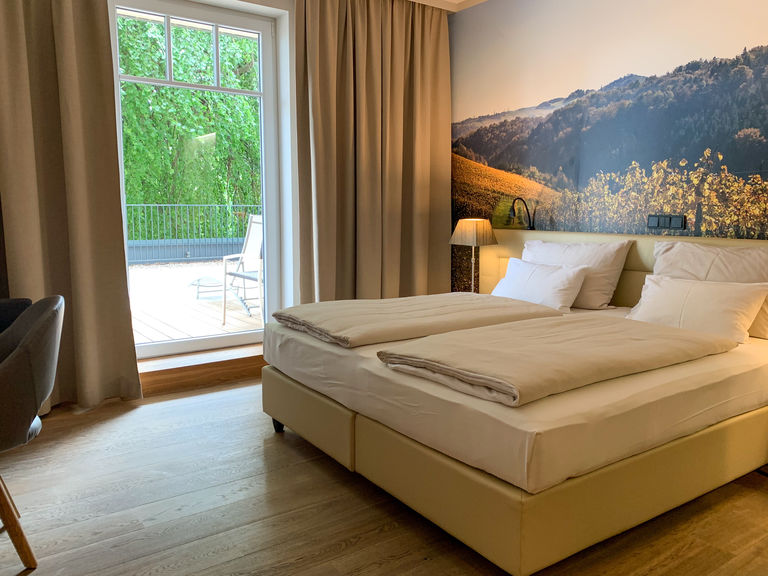 Doppelzimmer mit Balkon