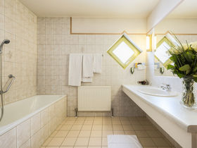 Winterstimmung inkl. Abendessen & Kinder-Skipass bis 14 Jahre | 6 Nächte 