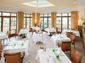 Weihnachten in Bad Tatzmannsdorf inkl. Wellness & Silvesterprogramm | 3 Nächte