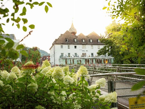 Das Schloss an der Eisenstrasse