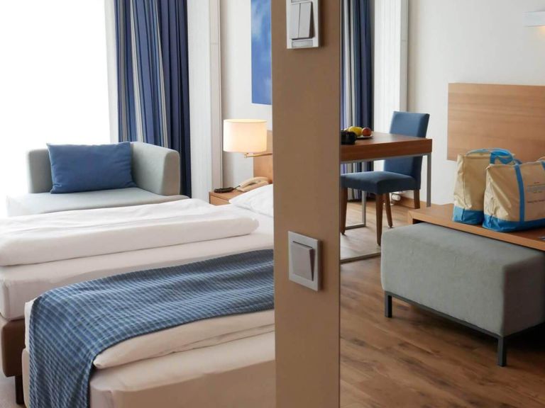 Juniorsuite/n