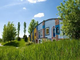 5 Tage Thermenurlaub im größten bewohnbaren Gesamtkunstwerk Österreichs inkl. Eintritt