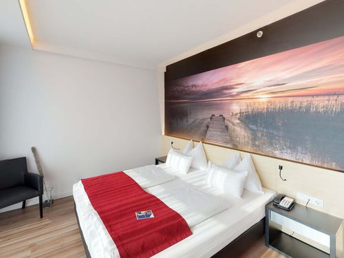 Pannonia Tower Hotel