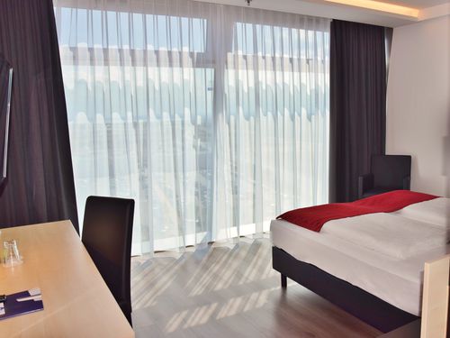 Pannonia Tower Hotel