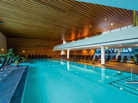 Komfort & Luxus im architektonischen Meisterwerk | 2 Tage Kurzurlaub inkl. Thermeneintritt