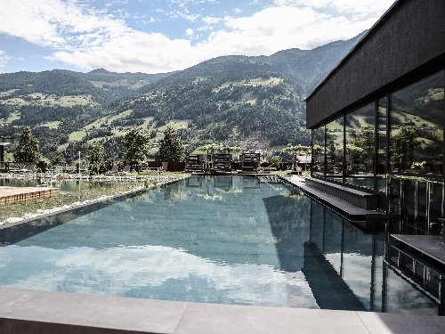 HELD - Hotel &amp; SPA