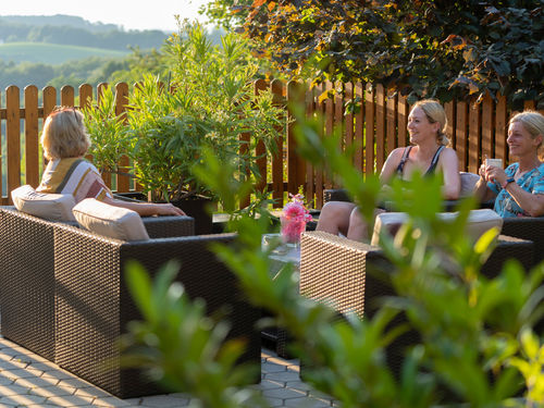 Hotel OASIS Loipersdorf Garni