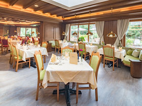 Wedeln & Abtauchen | Wellness, Kulinarik 3-Tages-Skipass für 4 Nächte