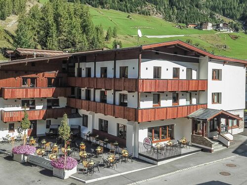 first mountain Hotel Ötztal
