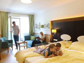 HERBST Wandern & Wellness im 4*S Schlosshotel Lacknerhof