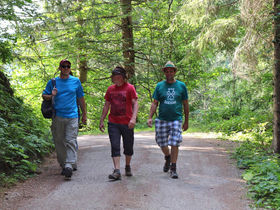 Herbstzeit ist Wander, Spazier und Reitzeit auf 1000 Meter mit herrlicher Aussicht