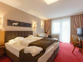 Romantik & Wellness inkl. Prosecco & Wellnessanwendungen im Ötztal