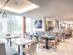 Thermenurlaub in Bad Schallerbach mit Ganztageseintritt ins Tropicana & großer Saunawelt | 3 Nächte