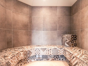 Thermenurlaub in Bad Schallerbach mit Ganztageseintritt ins Tropicana & großer Saunawelt | 3 Nächte