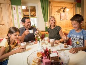 Streicheleinheiten im steirischen Pöllauberg inkl. Verwöhnpension & GenussCard | 3 Nächte