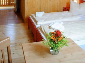 Genuss trifft Natur – Wandern & Verkosten in den steirischen Weinbergen I 2 Nächte