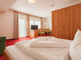 Stubaier Bergweihnacht inkl. Weihnachtsfeier & Galadiner | 6 Nächte