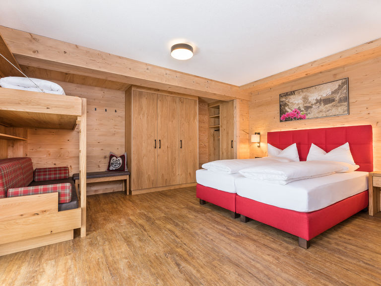 Juniorsuite/n
