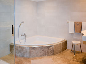 Freundinnen Urlaub in der Steiermark inkl. Therme & Prosecco | 2 Nächte