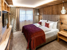 Entspannungs Urlaub in den Tiroler Bergen inkl. HP | 4 Nächte