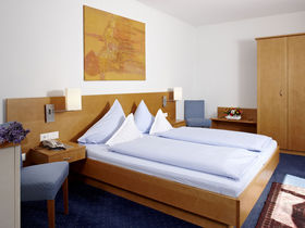 Kurzurlaub am Millstätter See mit Privatstrand & Infinitypool | 5 Nächte 