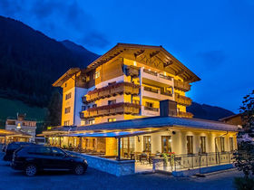 Ski-Start mit 4-Tages Skipass zum Preis von 3