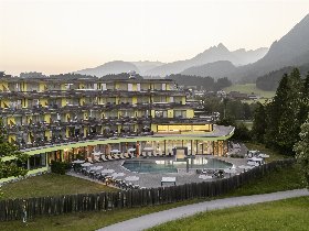 Summerspecial im Adults Only Hotel in Tirol inkl. HP & Wellness | 4 Tage