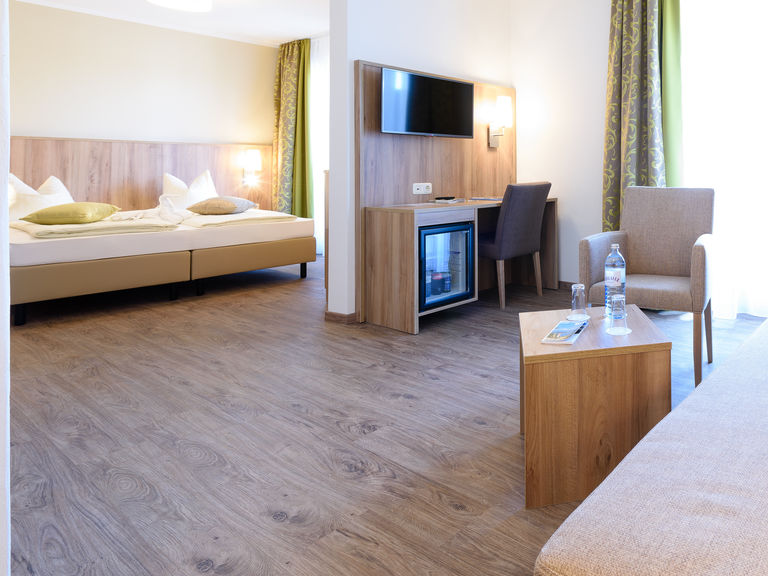 Juniorsuite/n