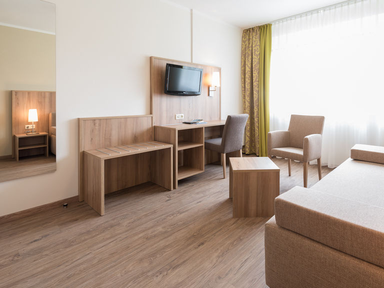 Suite/n A