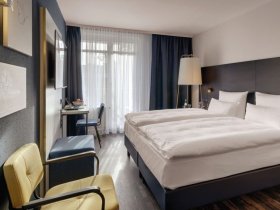 4=3 Special im schönen Siebengebirge