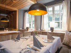 Mit Winterrabatt im Nov. & Dez. | Auszeit in Winterberg im Sauerland mit HP & Schwimmbad