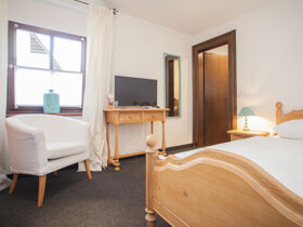 Mit Winterrabatt im Nov. & Dez. | Auszeit in Winterberg im Sauerland mit HP & Schwimmbad