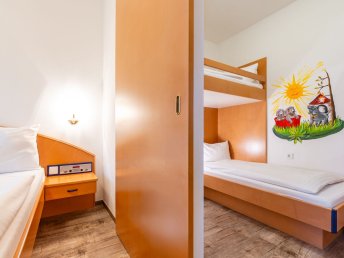 Familienurlaub in der Sonnentherme Lutzmannsburg -  1 Nacht/2 Tage mit Thermeneintritt 