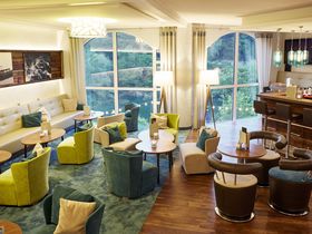 Familienglück im Chaletparadies: 6 Familien Tage am See