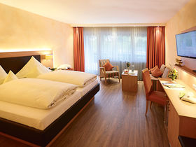 Kennenlerntage | 4 Tage im Schwarzwald mit Massage & 5 Gang Dinner