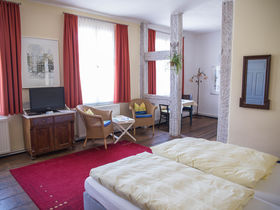 Regionales Frühlingserwachen im romantischen Rheinsberg inkl. Abendessen & Leihfahrrad